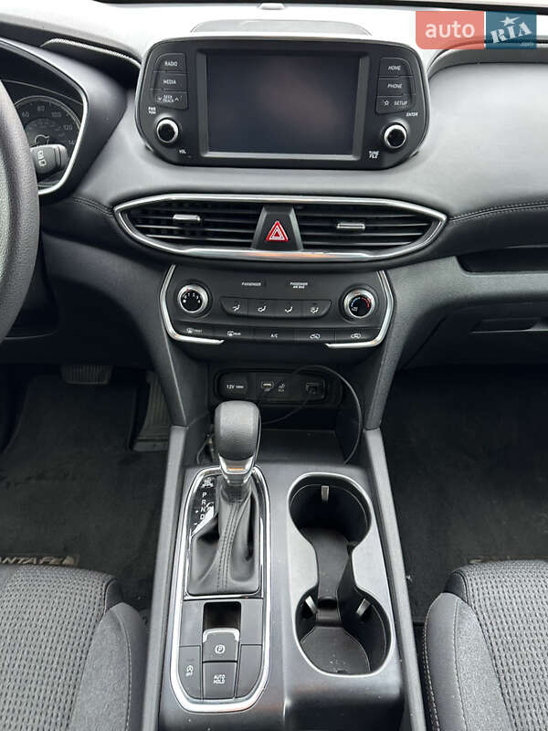 Позашляховик / Кросовер Hyundai Santa FE 2020 в Дніпрі фото 43 Позашляховик / Кросовер Hyundai Santa FE 2020 в Дніпрі