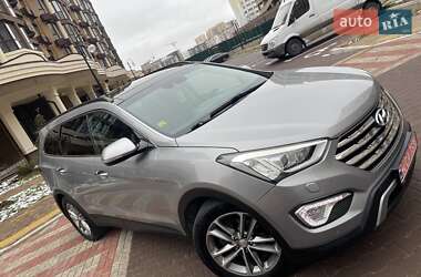 Внедорожник / Кроссовер Hyundai Santa FE 2015 в Киеве