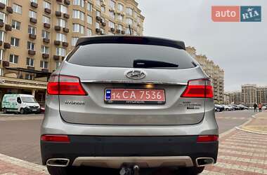 Позашляховик / Кросовер Hyundai Santa FE 2015 в Києві