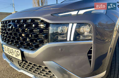 Внедорожник / Кроссовер Hyundai Santa FE 2021 в 