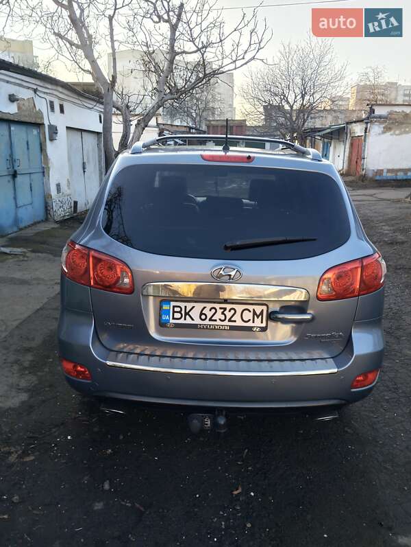 Внедорожник / Кроссовер Hyundai Santa FE 2006 в Ровно