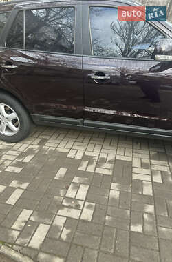 Внедорожник / Кроссовер Hyundai Santa FE 2009 в 