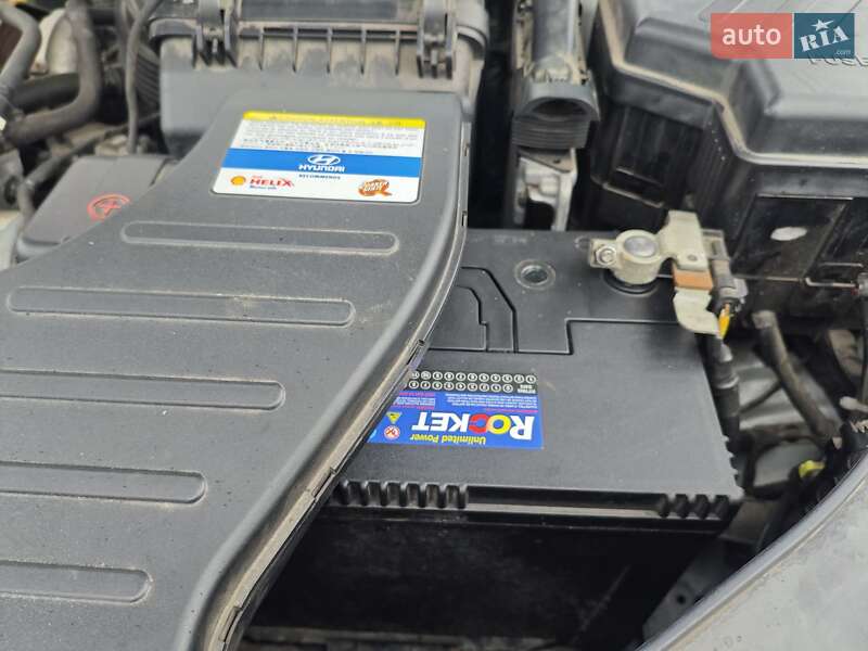 Внедорожник / Кроссовер Hyundai Santa FE 2010 в Кременчуге