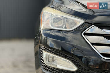 Внедорожник / Кроссовер Hyundai Santa FE 2013 в 