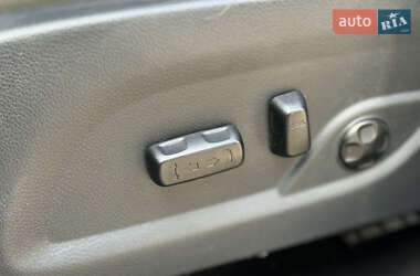 Внедорожник / Кроссовер Hyundai Santa FE 2013 в 