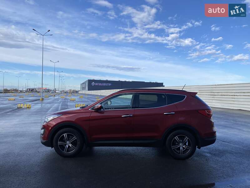 Внедорожник / Кроссовер Hyundai Santa FE 2015 в Львове