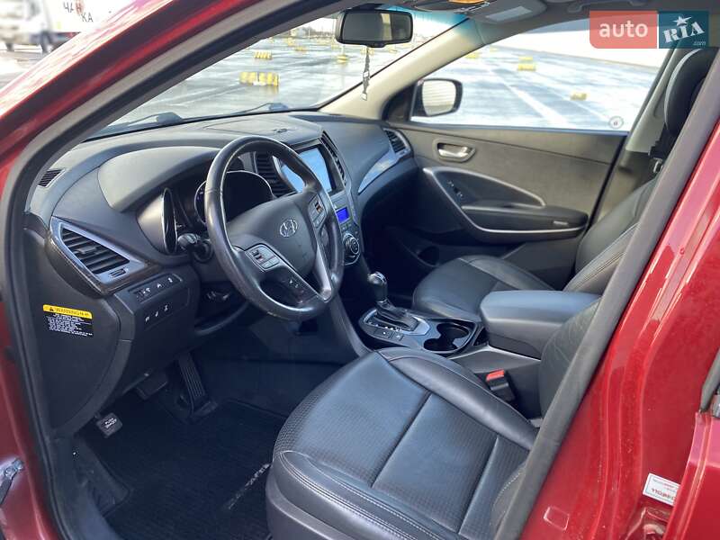 Внедорожник / Кроссовер Hyundai Santa FE 2015 в Львове