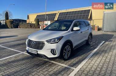 Внедорожник / Кроссовер Hyundai Santa FE 2015 в 
