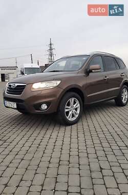 Внедорожник / Кроссовер Hyundai Santa FE 2010 в Черновцах