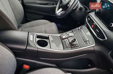 Внедорожник / Кроссовер Hyundai Santa FE 2022 в 