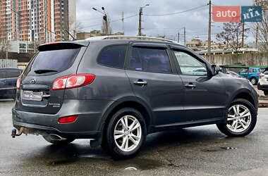 Позашляховик / Кросовер Hyundai Santa FE 2011 в Києві