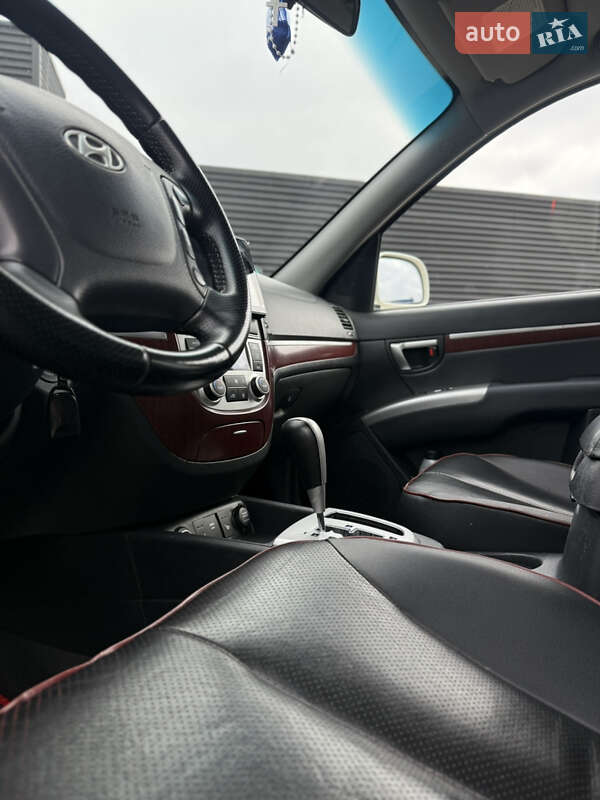 Внедорожник / Кроссовер Hyundai Santa FE 2007 в Львове