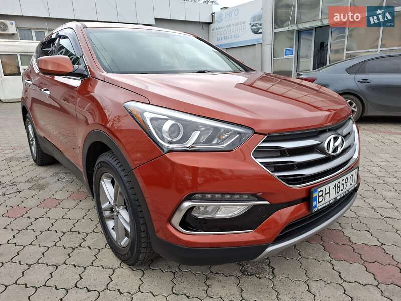 Внедорожник / Кроссовер Hyundai Santa FE 2016 в Одессе