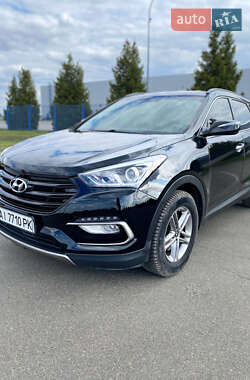 Внедорожник / Кроссовер Hyundai Santa FE 2016 в Яготине