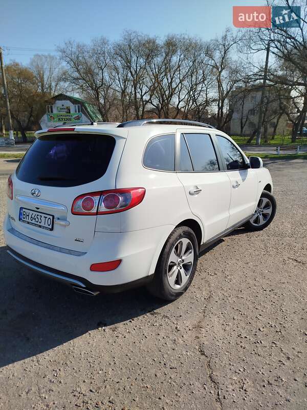 Внедорожник / Кроссовер Hyundai Santa FE 2012 в Белгороде-Днестровском