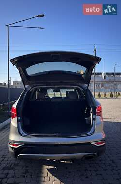 Внедорожник / Кроссовер Hyundai Santa FE 2014 в 