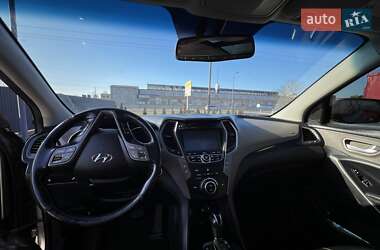 Внедорожник / Кроссовер Hyundai Santa FE 2014 в 