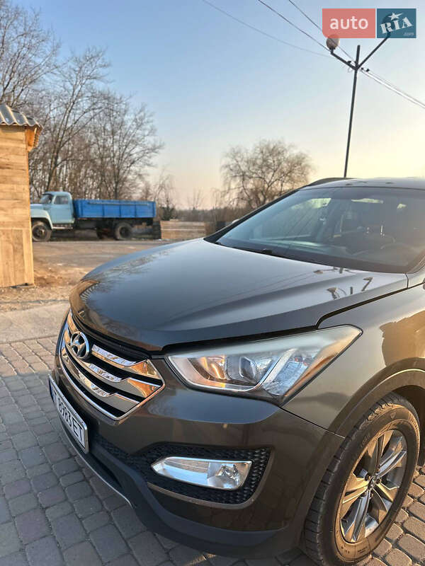Позашляховик / Кросовер Hyundai Santa FE 2012 в Тлумачі