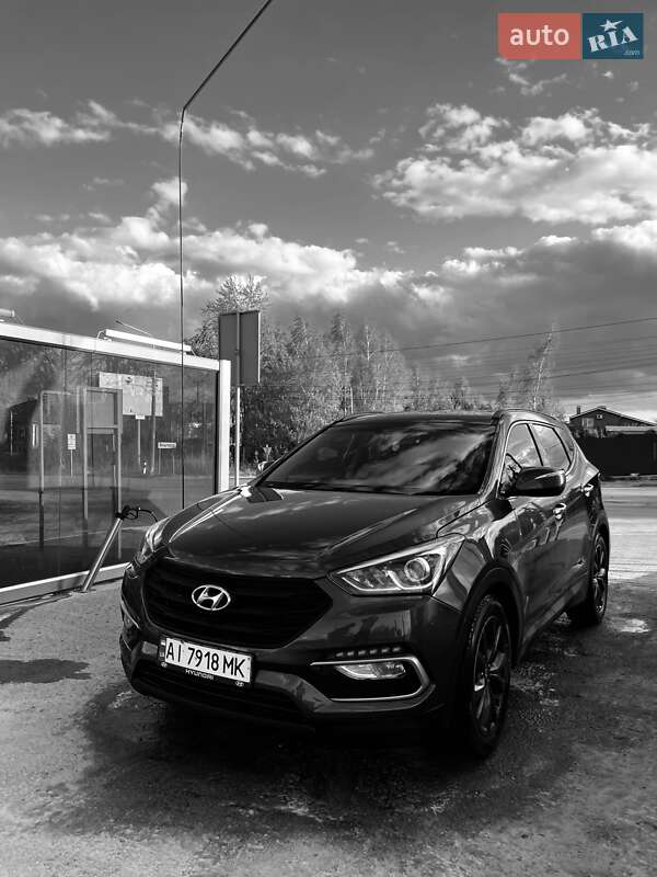 Позашляховик / Кросовер Hyundai Santa FE 2017 в Києві