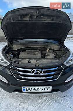 Внедорожник / Кроссовер Hyundai Santa FE 2014 в 
