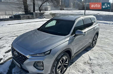 Внедорожник / Кроссовер Hyundai Santa FE 2018 в Киеве