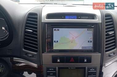 Позашляховик / Кросовер Hyundai Santa FE 2011 в 