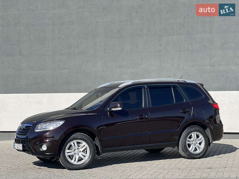 Внедорожник / Кроссовер Hyundai Santa FE 2011 в Тернополе