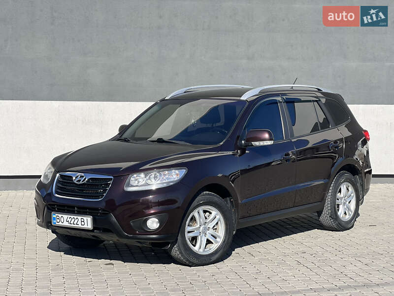 Внедорожник / Кроссовер Hyundai Santa FE 2011 в Тернополе