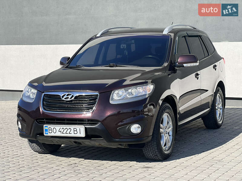 Внедорожник / Кроссовер Hyundai Santa FE 2011 в Тернополе