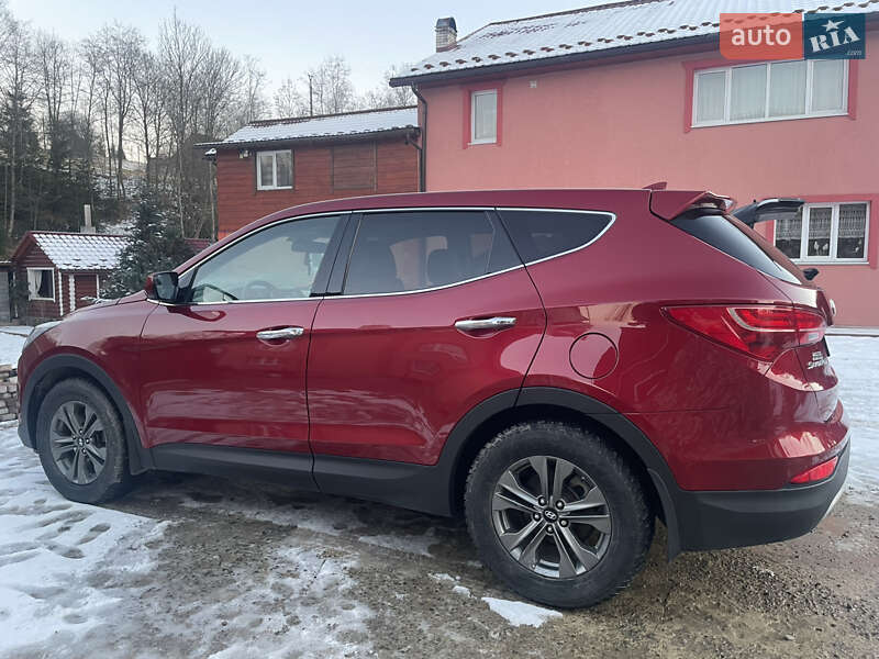 Позашляховик / Кросовер Hyundai Santa FE 2015 в Буковеле фото 4 Позашляховик / Кросовер Hyundai Santa FE 2015 в Буковеле