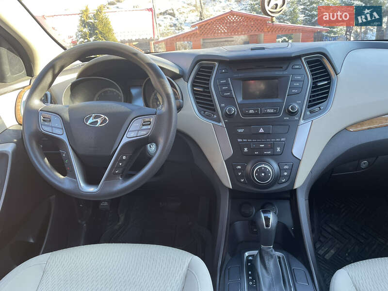 Позашляховик / Кросовер Hyundai Santa FE 2015 в Буковеле фото 16 Позашляховик / Кросовер Hyundai Santa FE 2015 в Буковеле