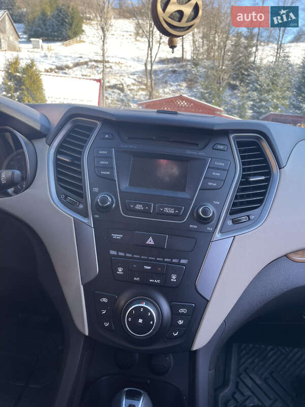 Позашляховик / Кросовер Hyundai Santa FE 2015 в Буковеле фото 18 Позашляховик / Кросовер Hyundai Santa FE 2015 в Буковеле