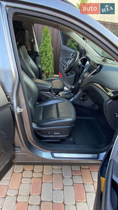 Позашляховик / Кросовер Hyundai Santa FE 2013 в Києві