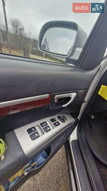 Позашляховик / Кросовер Hyundai Santa FE 2007 в Львові