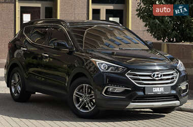 Внедорожник / Кроссовер Hyundai Santa FE 2016 в 
