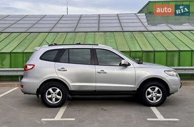 Внедорожник / Кроссовер Hyundai Santa FE 2008 в 