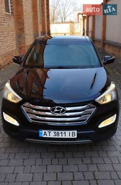 Внедорожник / Кроссовер Hyundai Santa FE 2012 в 