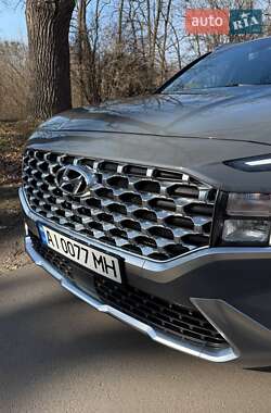 Внедорожник / Кроссовер Hyundai Santa FE 2021 в 
