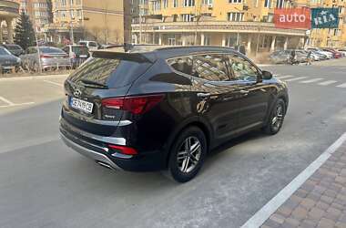 Позашляховик / Кросовер Hyundai Santa FE 2016 в 