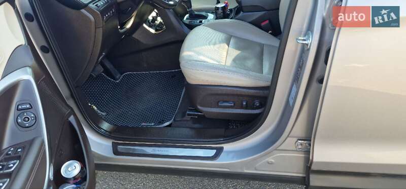 Позашляховик / Кросовер Hyundai Santa FE 2017 в Києві