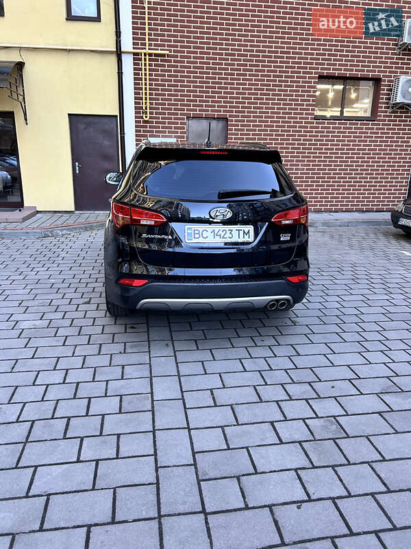 Внедорожник / Кроссовер Hyundai Santa FE 2015 в Львове