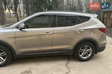 Внедорожник / Кроссовер Hyundai Santa FE 2016 в Киеве