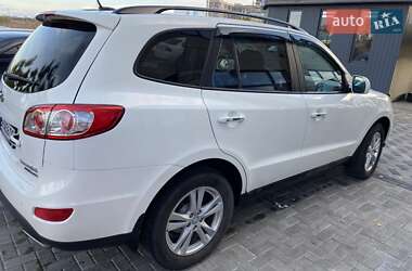 Внедорожник / Кроссовер Hyundai Santa FE 2011 в 