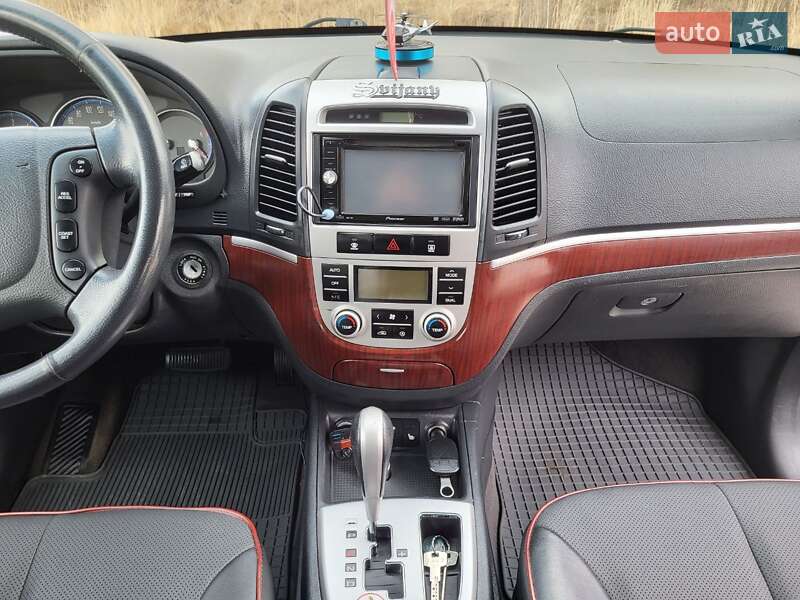 Внедорожник / Кроссовер Hyundai Santa FE 2008 в Дрогобыче