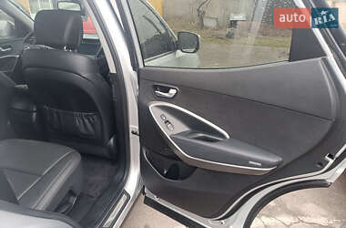 Внедорожник / Кроссовер Hyundai Santa FE 2012 в 