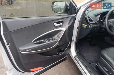 Внедорожник / Кроссовер Hyundai Santa FE 2012 в 