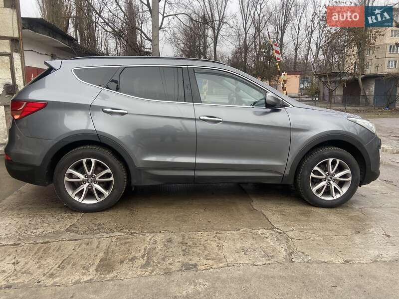 Позашляховик / Кросовер Hyundai Santa FE 2012 в Кривому Розі