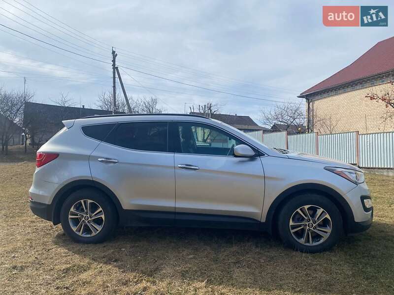 Позашляховик / Кросовер Hyundai Santa FE 2015 в Хмельницькому