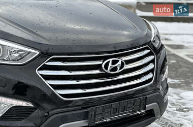 Позашляховик / Кросовер Hyundai Santa FE 2013 в 