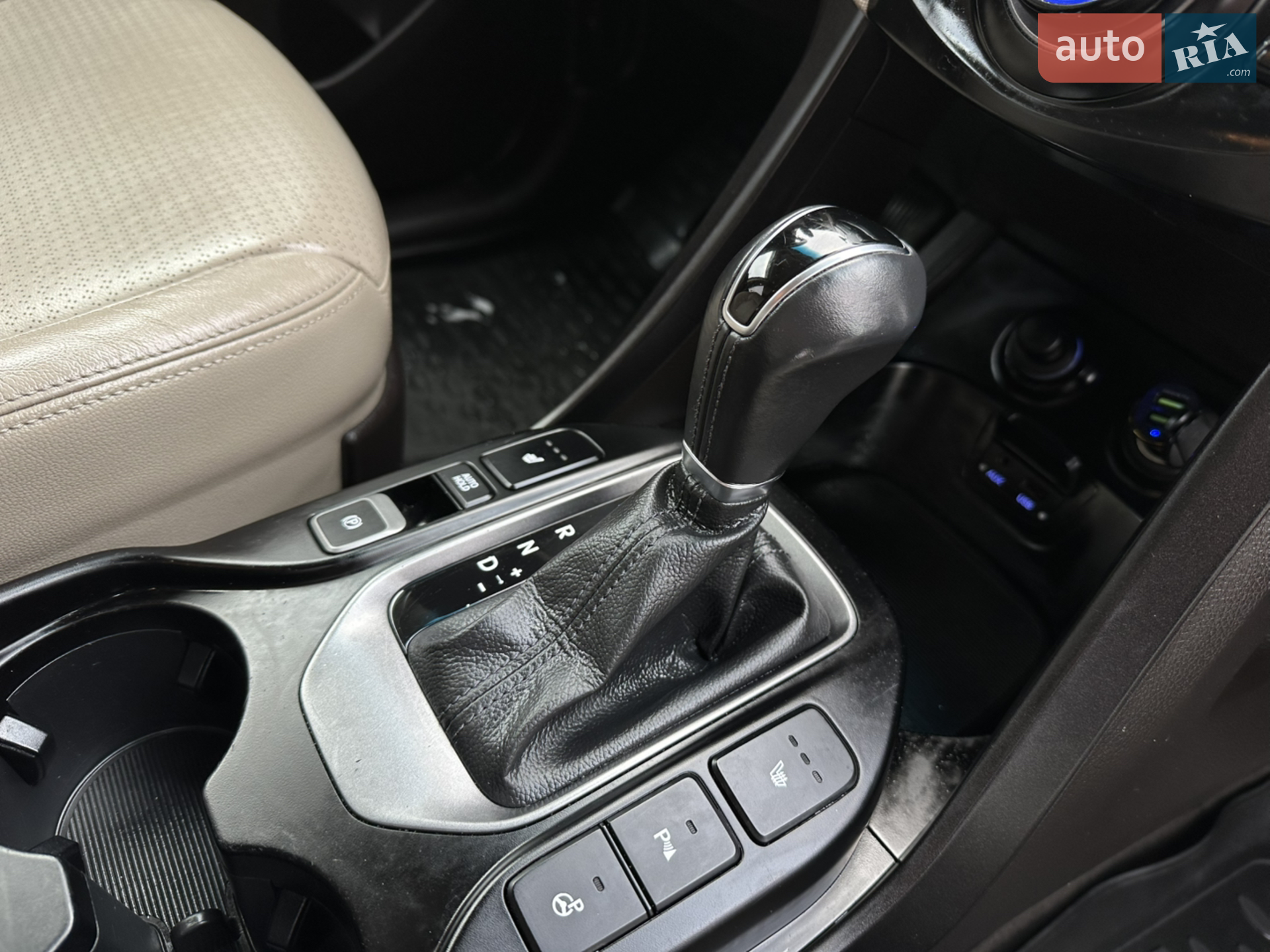 2013 Hyundai Santa Fe - мініатюра 27